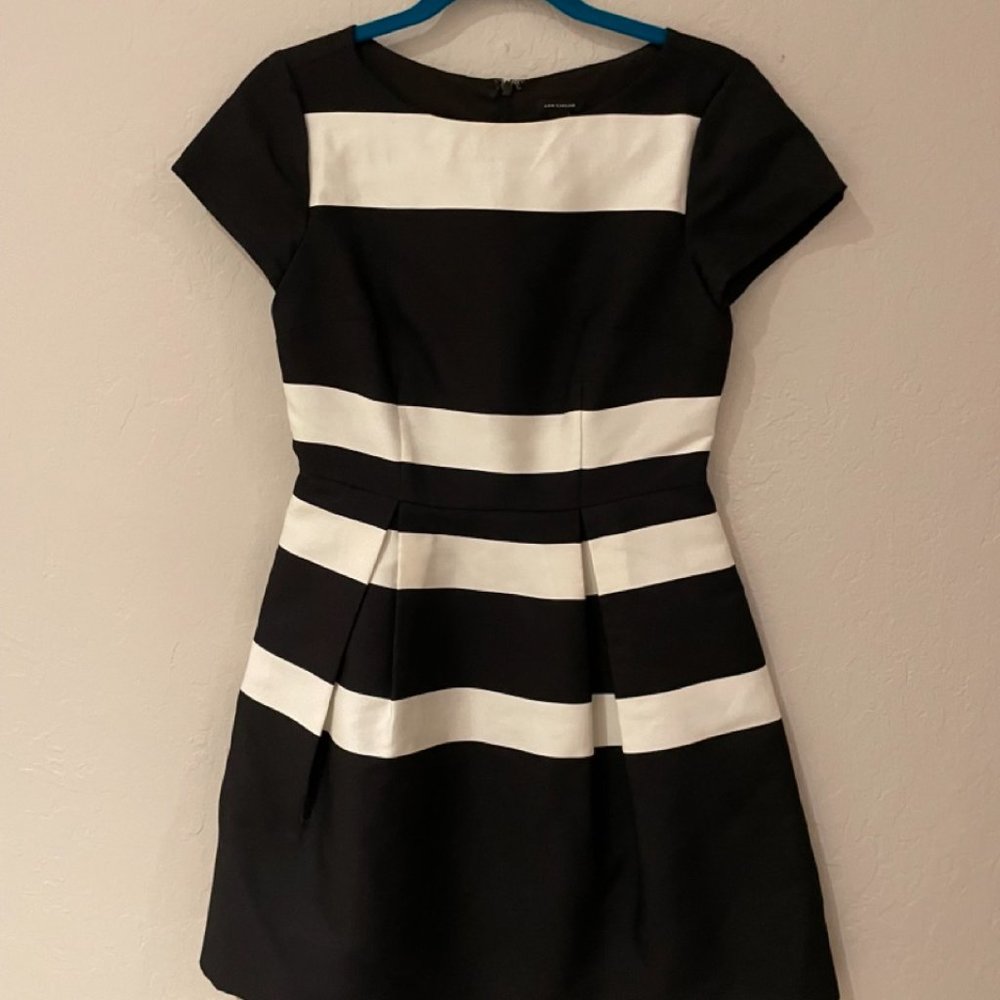 Ann Taylor Fit and Flare Dress size 0